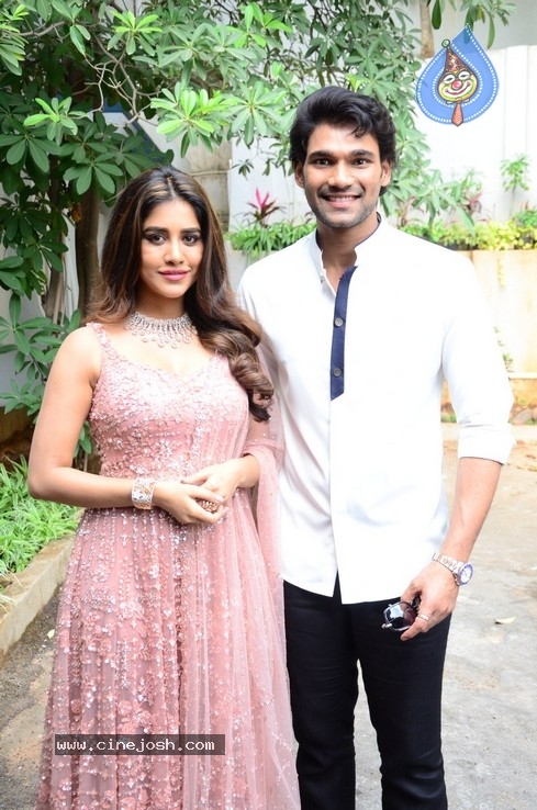 Bellamkonda  Sreenivas New Movie Opening  - 21 / 51 photos