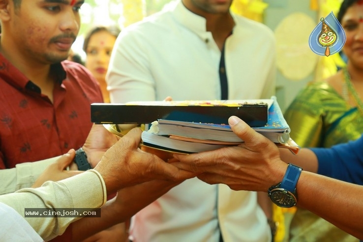 Bellamkonda  Sreenivas New Movie Opening  - 43 / 51 photos