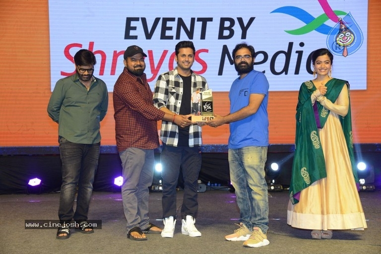 Bheeshma Thanks Meet at Vizag - 27 / 84 photos