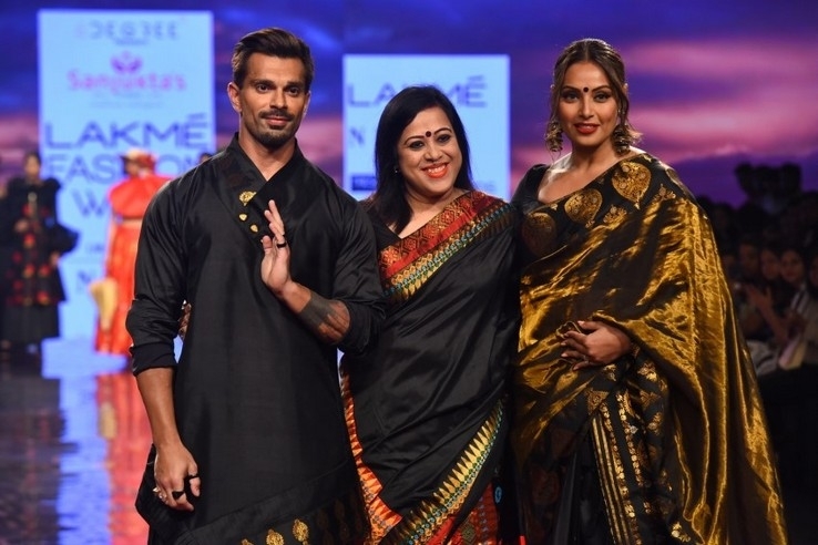 Celebs RampWalk At Lakme Fashion Week - 11 / 18 photos