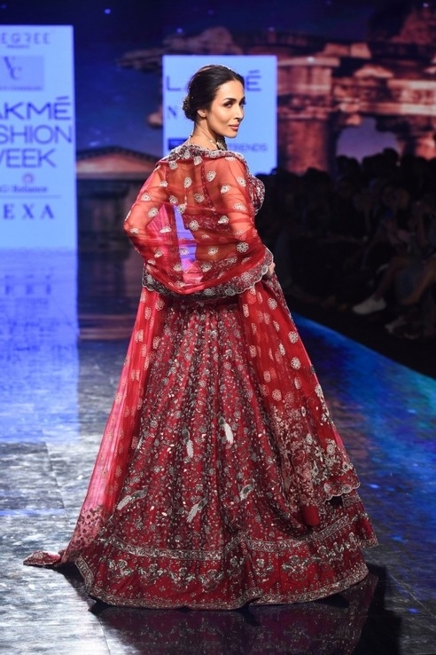 Celebs RampWalk At Lakme Fashion Week 2020 - 3 / 21 photos