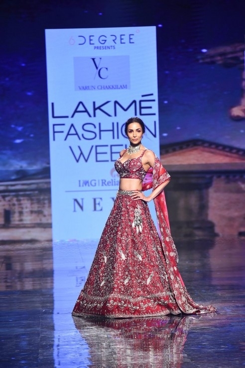 Celebs RampWalk At Lakme Fashion Week 2020 - 10 / 21 photos