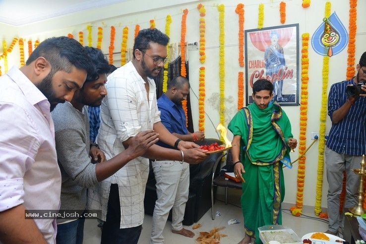 Color Photo Movie Opening - 23 / 37 photos