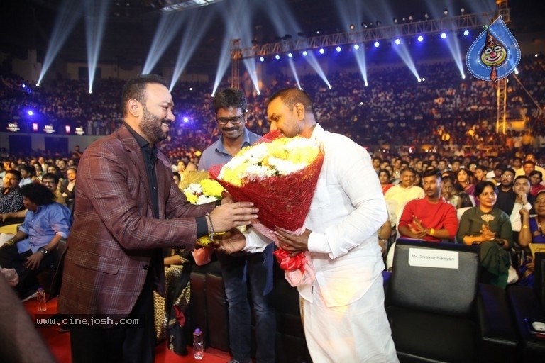 Darbar Audio Launch - 82 / 111 photos