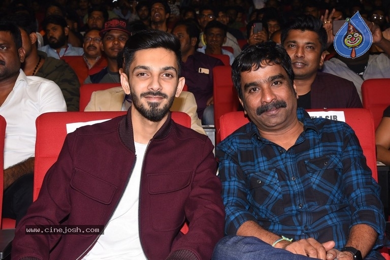 Darbar Movie Pre-Release Event set 03 - 4 / 42 photos