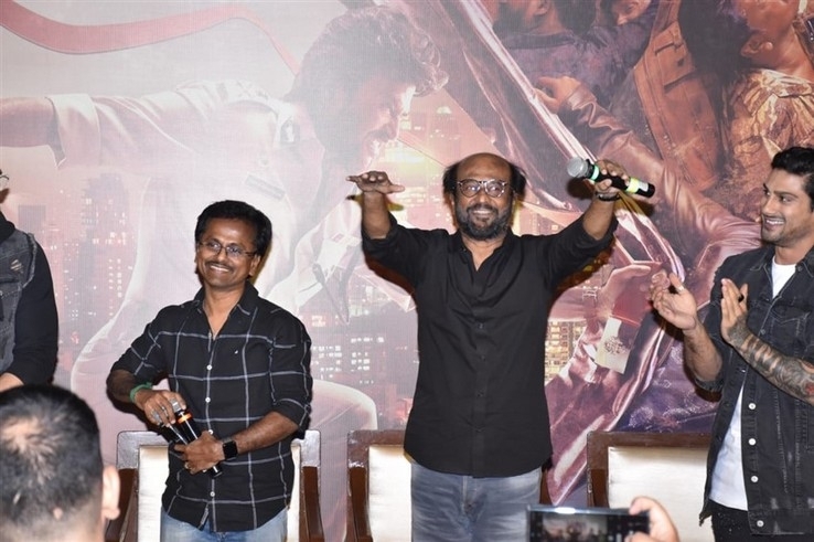 Darbar Trailer Launch Photos - 17 / 27 photos