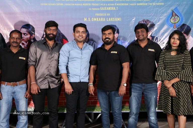 DubSmash Movie Press Meet - 12 / 16 photos