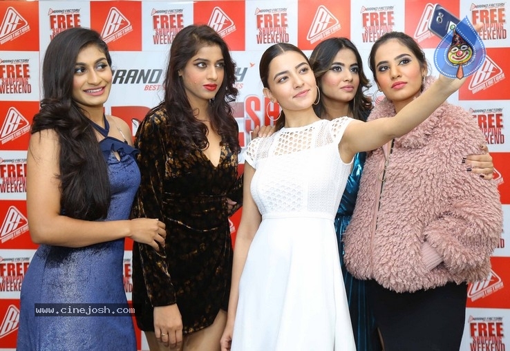 Hebah Patel Unveils Free Shopping Weekend Of Brand Factory - 14 / 42 photos
