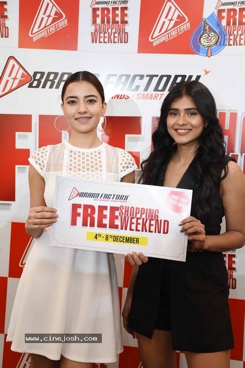 Hebah Patel Unveils Free Shopping Weekend Of Brand Factory - 15 / 42 photos