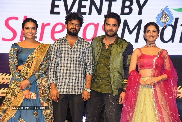 HIT Movie Grand Release Event at Vizag - 28 / 31 photos