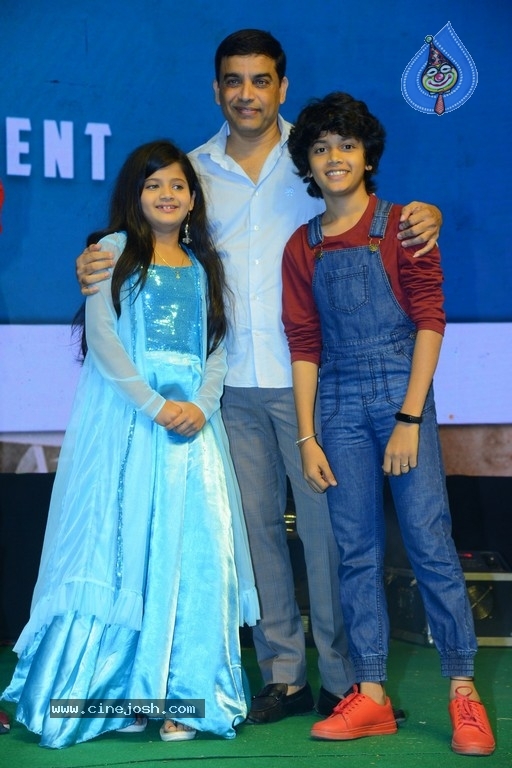 Iddari Lokam Okate Pre Release Event - 20 / 41 photos