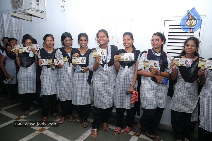 Iddari Lokam Okkate Premier - 73 / 84 photos