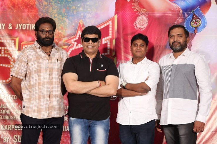 Jackpot Press Meet Photos - 13 / 20 photos