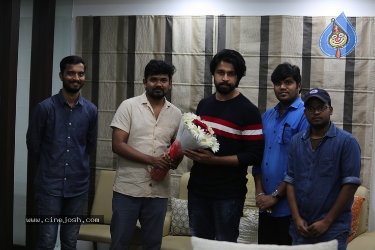 Kalyan Dev Appreciated Glimpse of Shukra - 5 / 6 photos