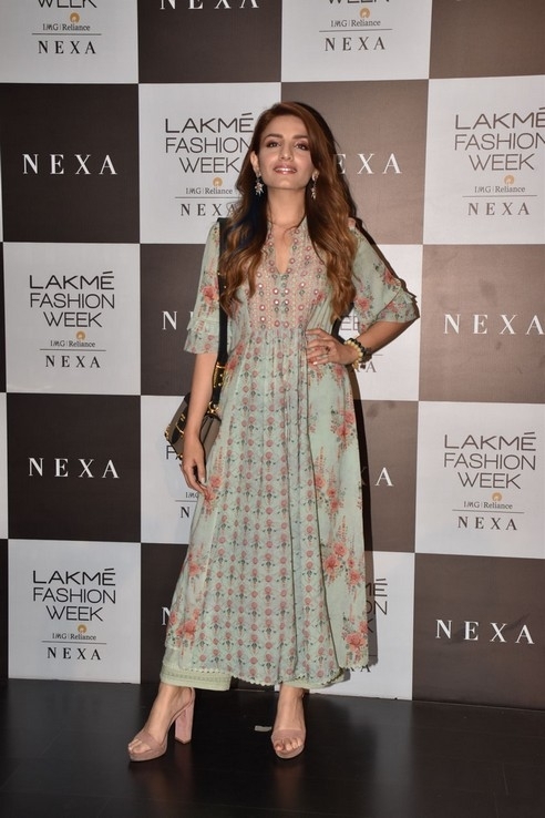 Lakme Fashion Week SummerResort 2020 - 11 / 15 photos