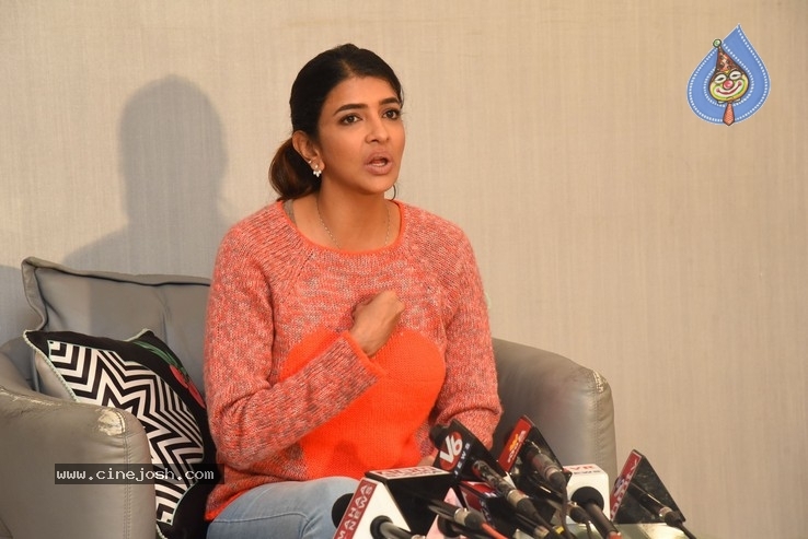 Lakshmi Manchu Press Meet - 5 / 20 photos