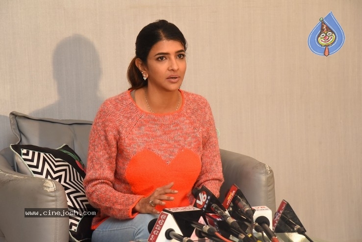 Lakshmi Manchu Press Meet - 18 / 20 photos