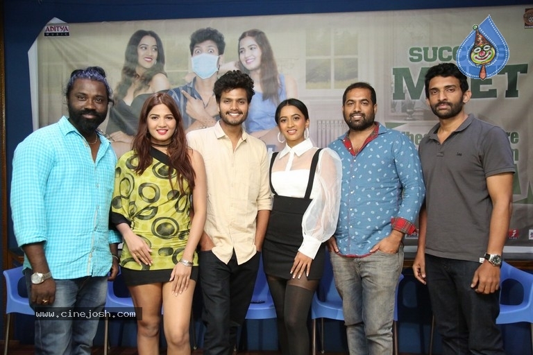 Life Anubhavinchu Raja Success Meet - 7 / 11 photos