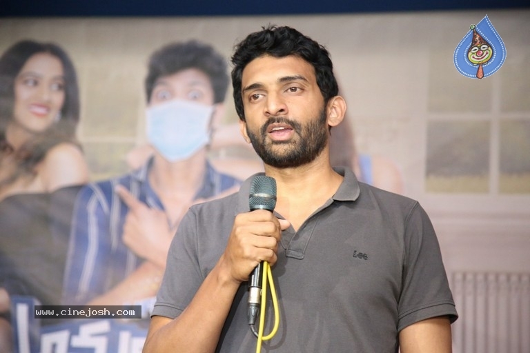 Life Anubhavinchu Raja Success Meet - 9 / 11 photos