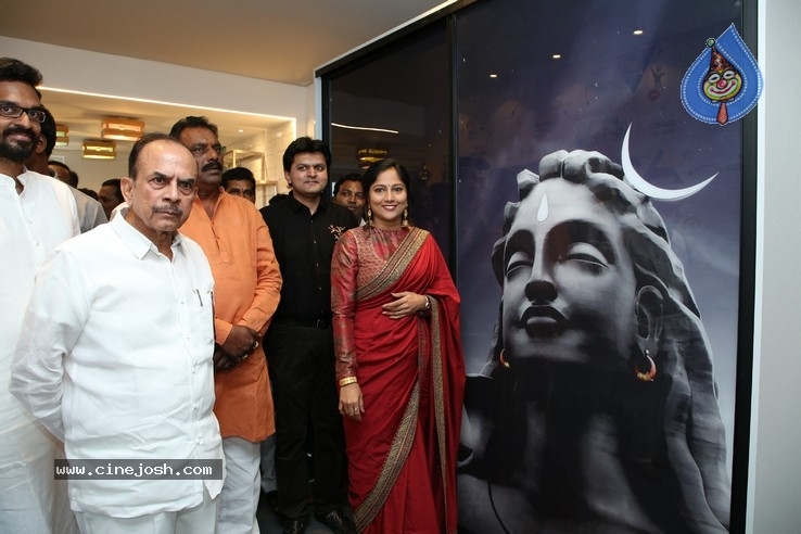 Madhumitha Inaugurates Tathasthu - 7 / 20 photos