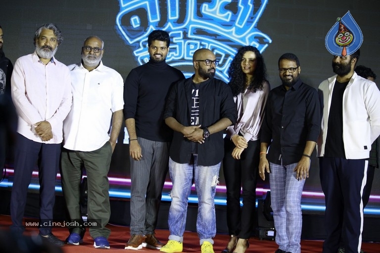 Mathu Vadalara Movie Pre Release Event - 40 / 54 photos