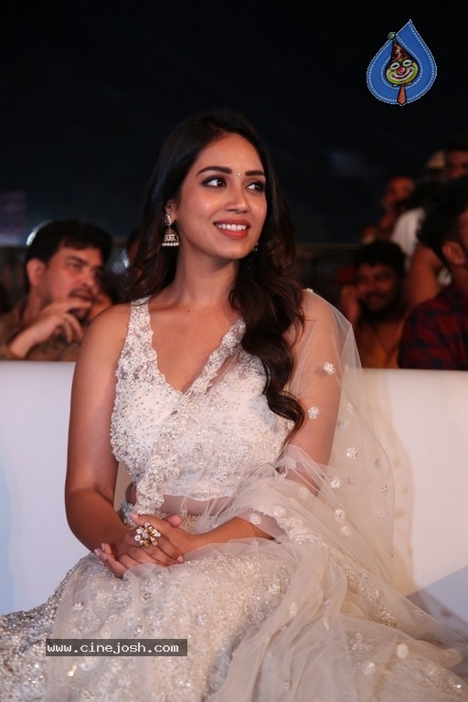 Nivetha Pethuraj at AVPL Event - 4 / 30 photos