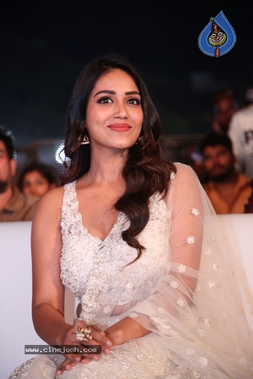 Nivetha Pethuraj at AVPL Event - 6 / 30 photos