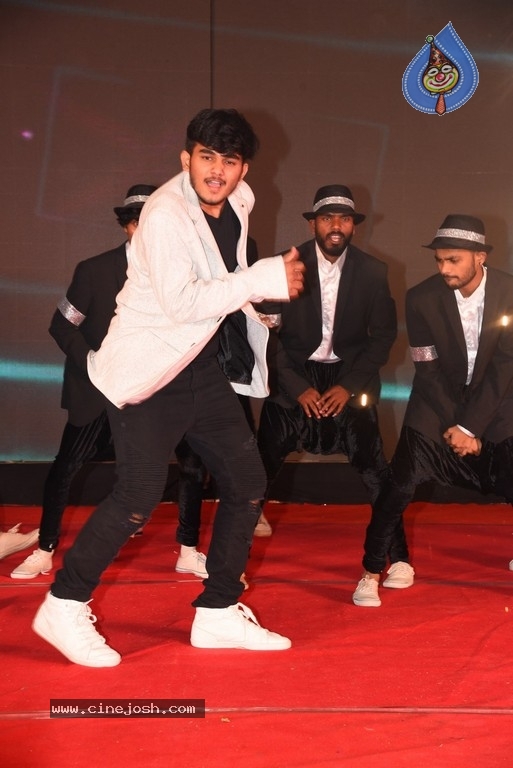 Parari Movie Audio Launch - 22 / 29 photos