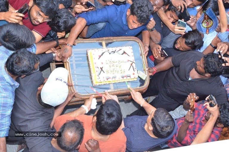 Power Star Pawan Kalyan Fans Hungama at Dil Raju office - 1 / 34 photos