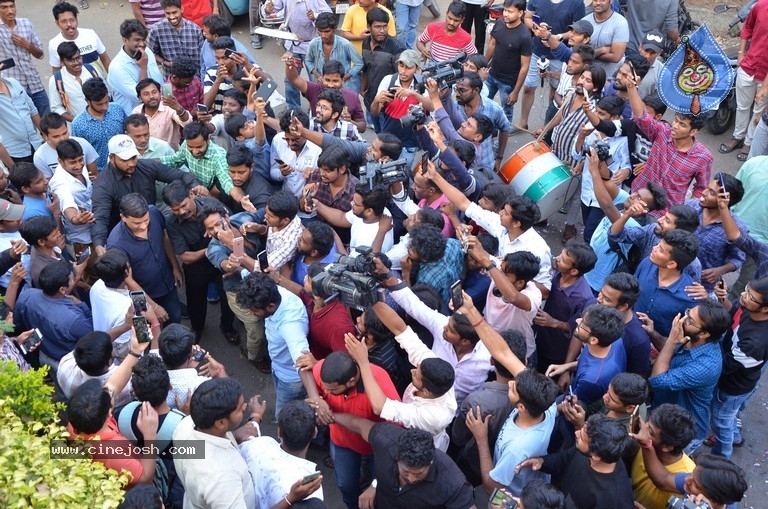 Power Star Pawan Kalyan Fans Hungama at Dil Raju office - 7 / 34 photos