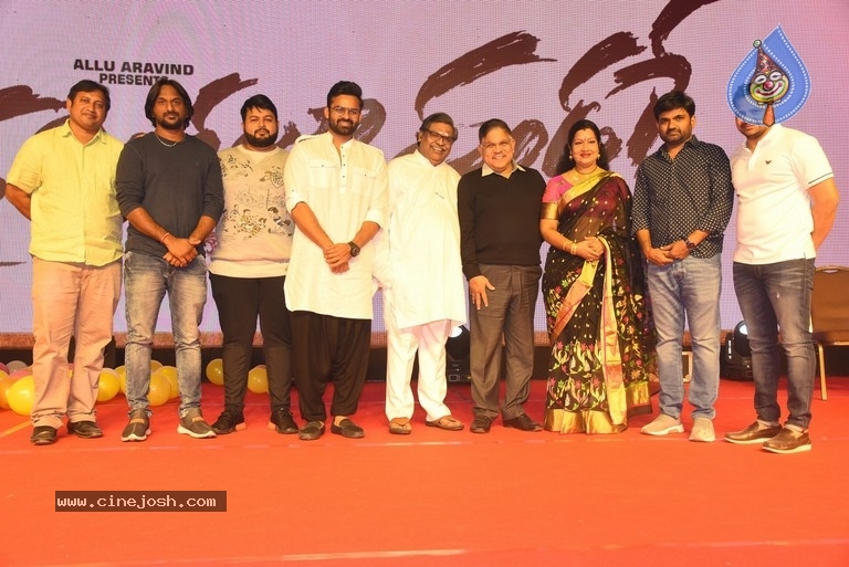 Prati Roju Pandage Movie Sambaralu - 38 / 53 photos