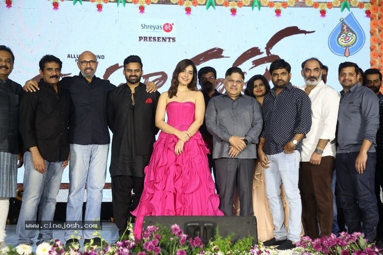 Prati Roju Panduga Movie Pre Release Event - 28 / 82 photos