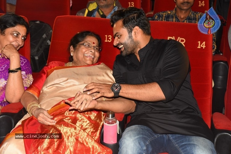 Prati Roju Panduga Movie Trailer Launch - 16 / 40 photos