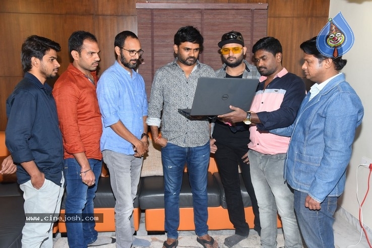 Prema Pipasi Trailer Launch by Director Maruthi - 11 / 21 photos