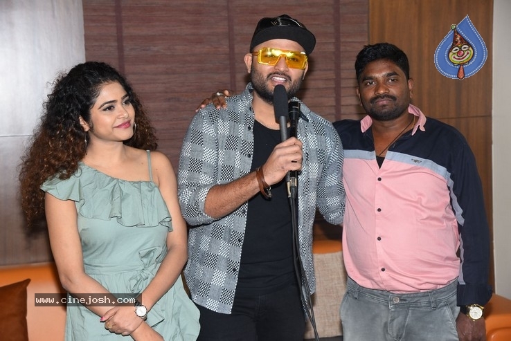 Prema Pipasi Trailer Launch by Director Maruthi - 13 / 21 photos