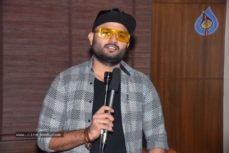 Prema Pipasi Trailer Launch by Director Maruthi - 16 / 21 photos