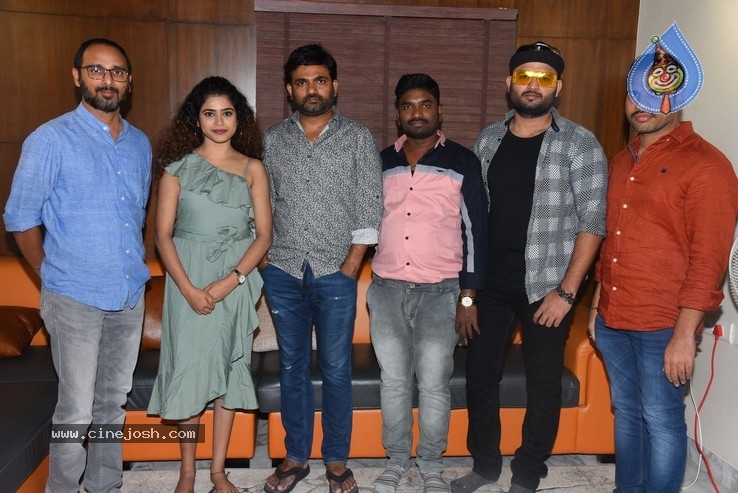 Prema Pipasi Trailer Launch by Director Maruthi - 18 / 21 photos