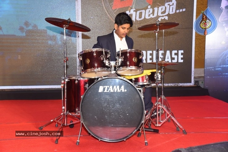 Ragala 24 Gantallo Movie Pre-Release Event - 64 / 84 photos