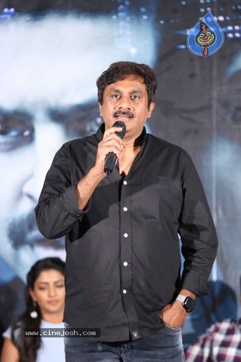 Ragala 24 Gantallo Success Meet Photos - 14 / 20 photos