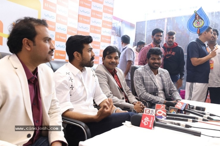 RamCharan Launched Happi Mobile Store - 40 / 53 photos