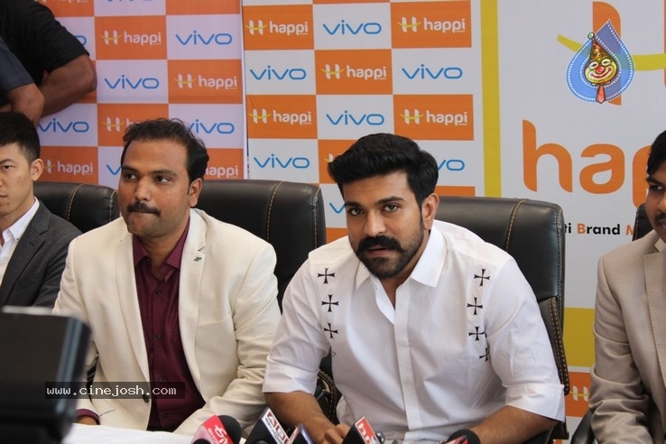 RamCharan Launched Happi Mobile Store - 45 / 53 photos