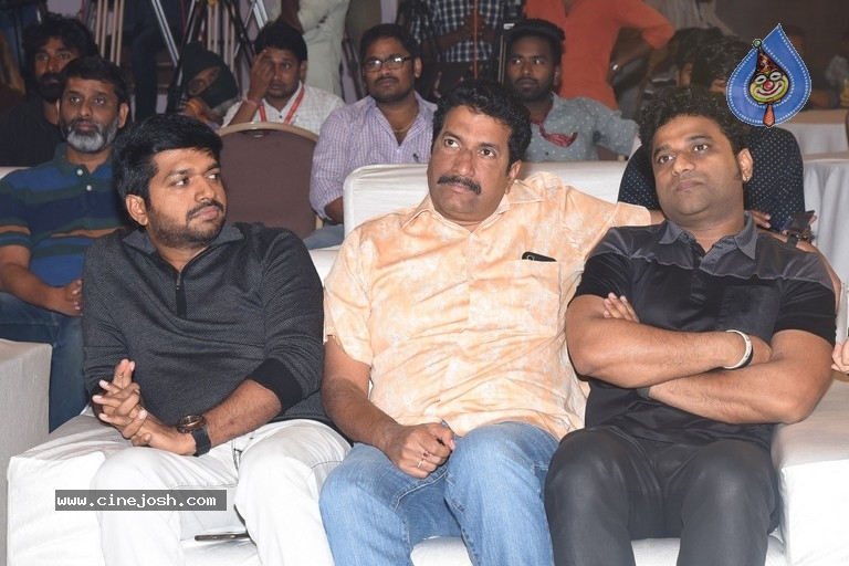 Sarileru Neekevvaru Movie Thanks Meet - 14 / 54 photos