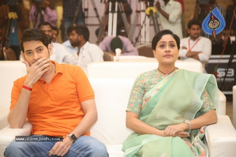 Sarileru Neekevvaru Movie Thanks Meet - 34 / 54 photos