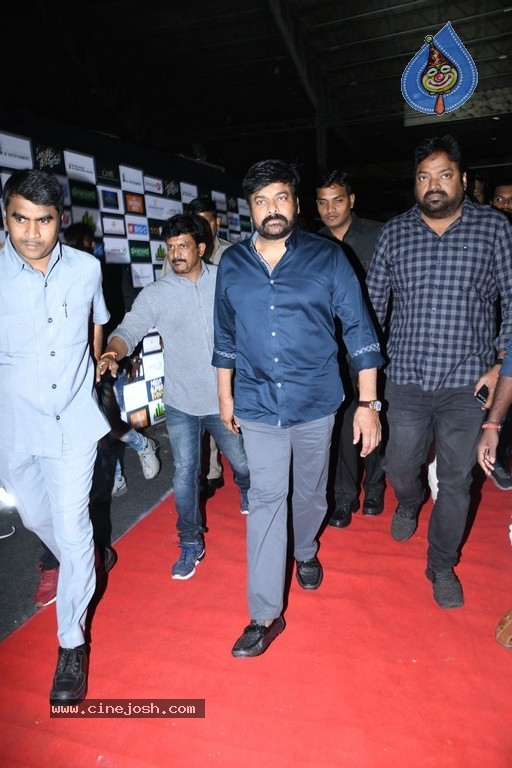 Sarileru Neekevvaru Pre Release Event 04 - 30 / 54 photos