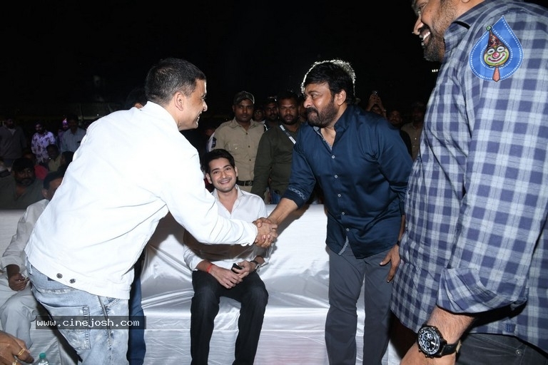 Sarileru Neekevvaru Pre Release Event 04 - 54 / 54 photos