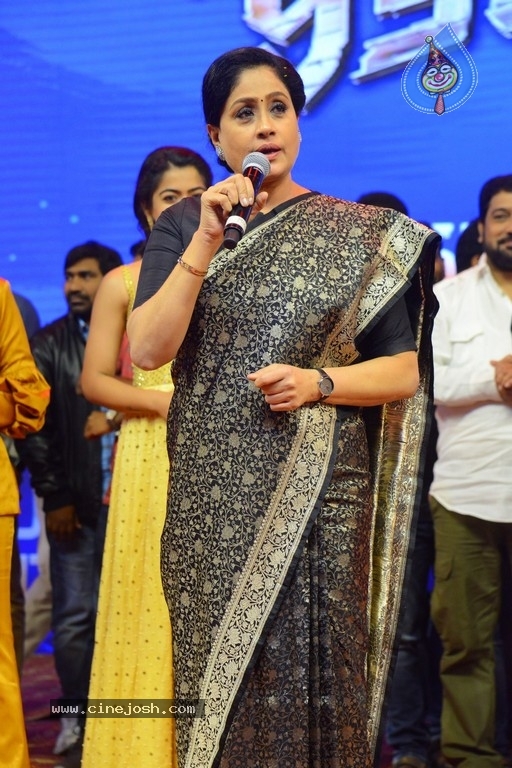 Sarileru Neekevvaru Pre Release Event  - 47 / 70 photos