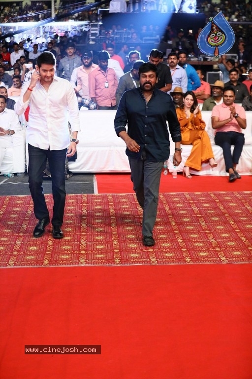 Sarileru Neekevvaru Pre Release Event  - 58 / 70 photos