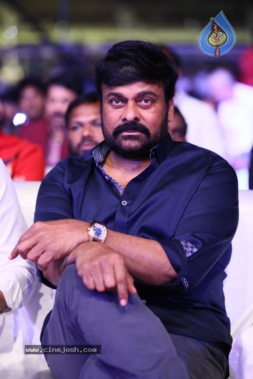 Sarileru NeekEvvaru Pre Release Event 05 - 70 / 75 photos