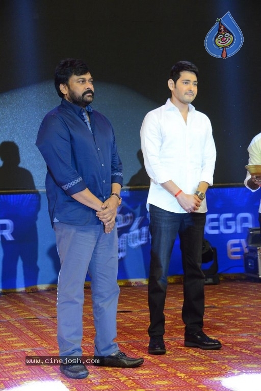 Sarileru Neekevvaru Pre Release Event 06 - 56 / 179 photos