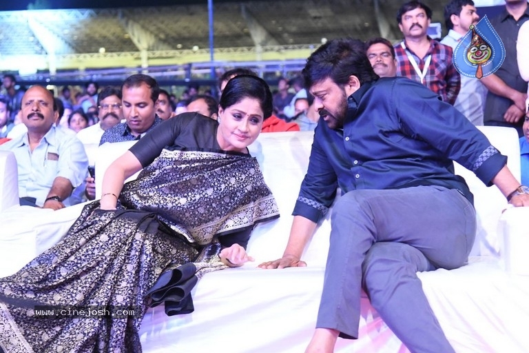 Sarileru Neekevvaru Pre Release Event 06 - 149 / 179 photos